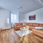 5, Apartment, Central, Modern, Spacious Apartman *