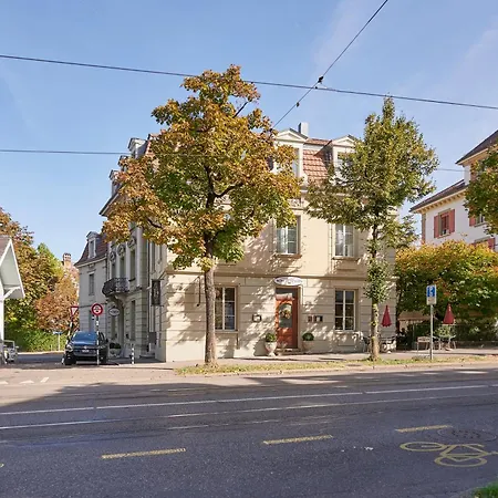 5, Apartment, Central, Modern, Spacious شقة برن