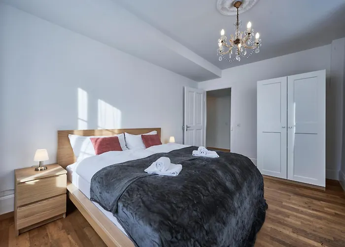 Apartman 5, Apartment, Central, Modern, Spacious *