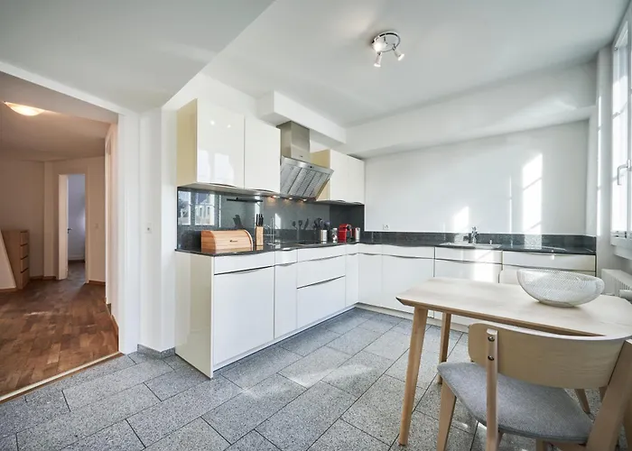 5, Apartment, Central, Modern, Spacious Bern